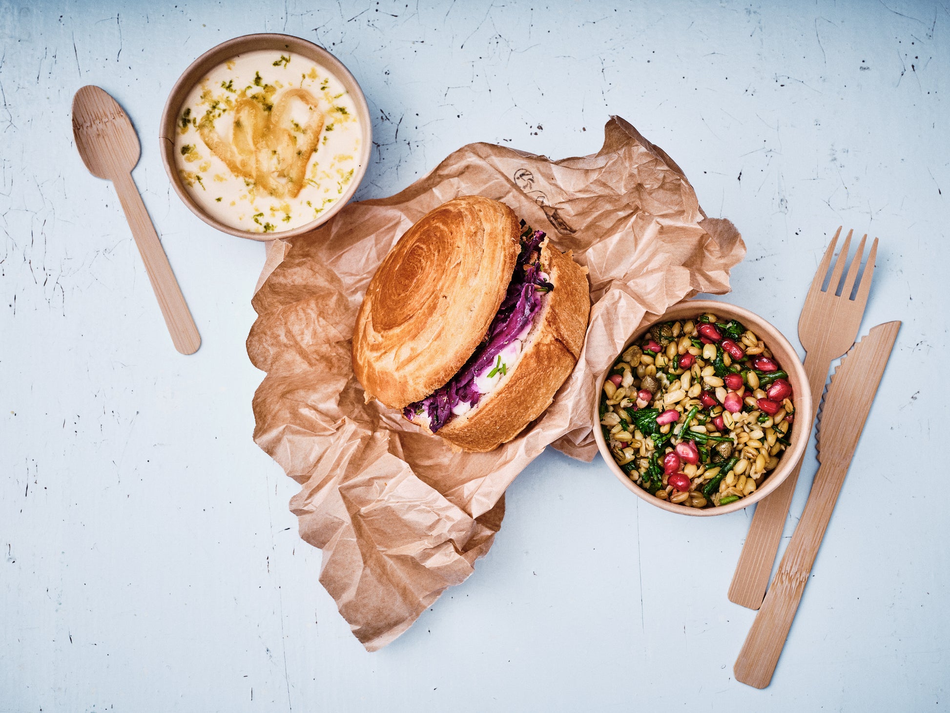 Le Roll feuilleté féta olives